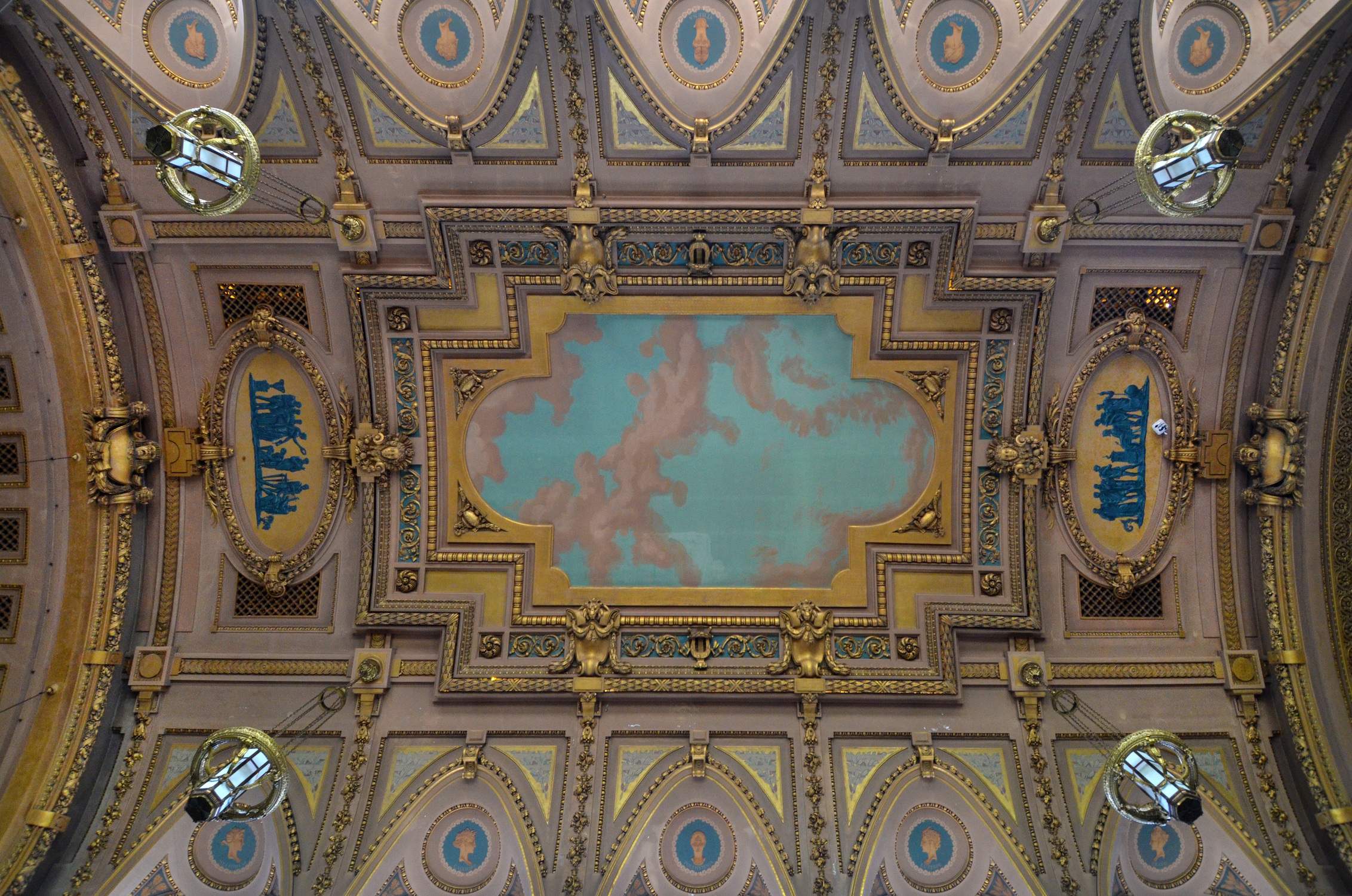 Detail of vaulted ceiling